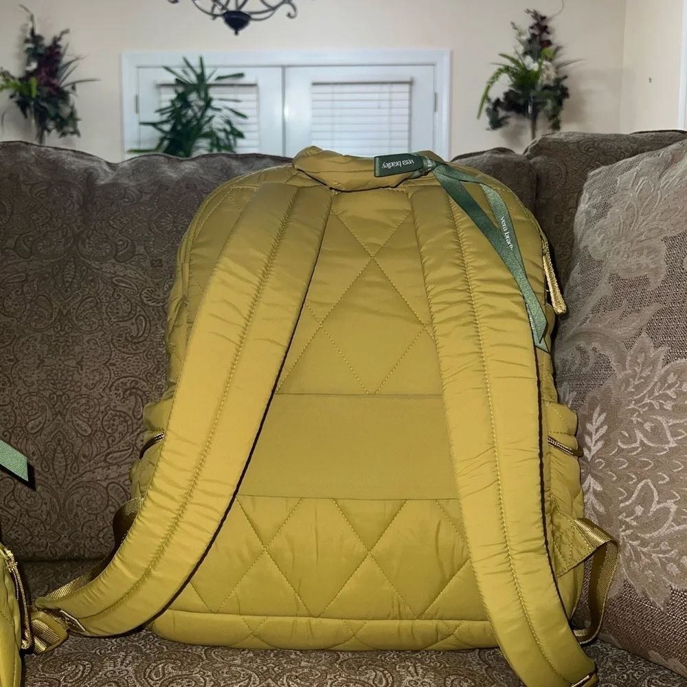 Vera Bradley Spinach Green Featherweight Quilted Backpack Set - Picture 4 of 12